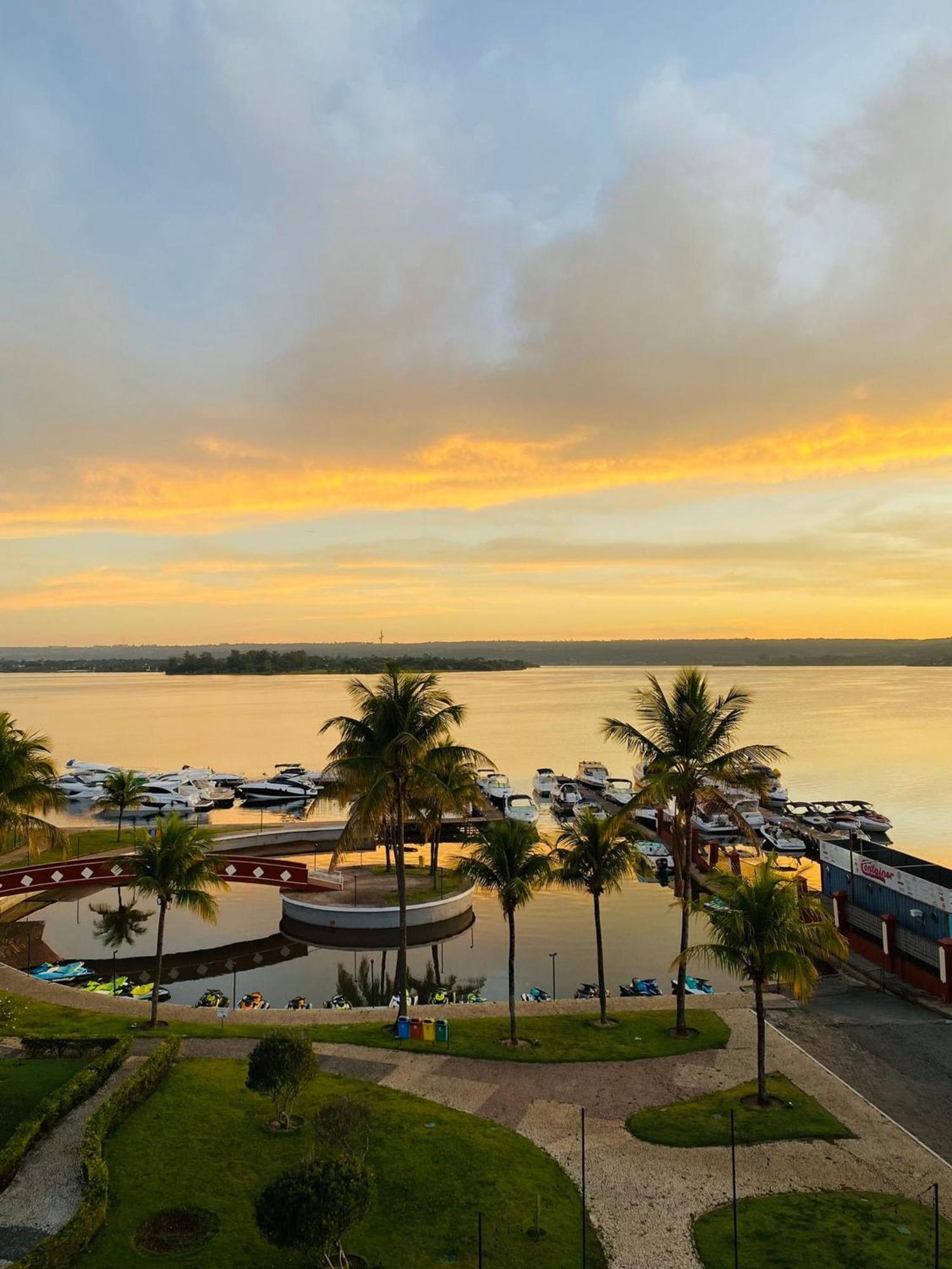 Apartamento Lindo Com Vista Lago Brasília Luaran gambar